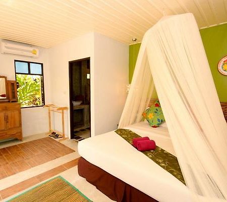 บ้านตุ่ม วิลเลจ แอนด์ รีสอร์ท จันทบุรี ภายนอก รูปภาพ